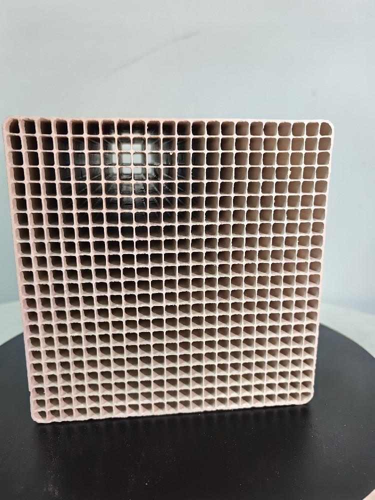 烟气处理流程中脱硝与除尘的顺序及其重要性